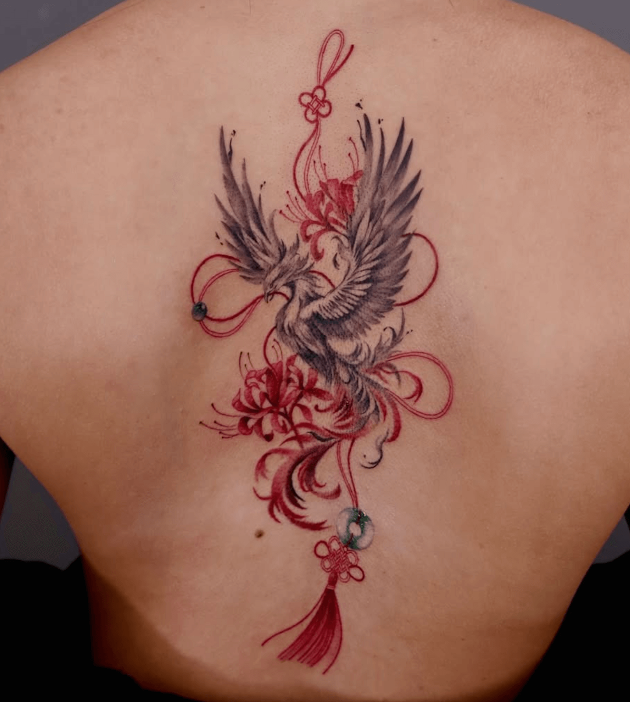 bird fine line style tattoo by Mina