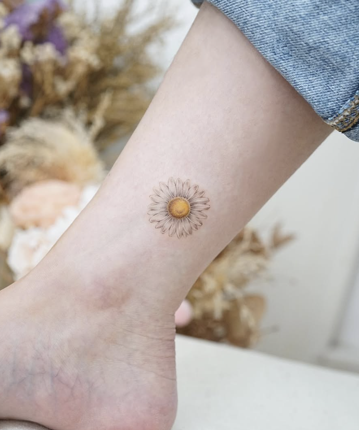 micro realism style tattoo by Fish