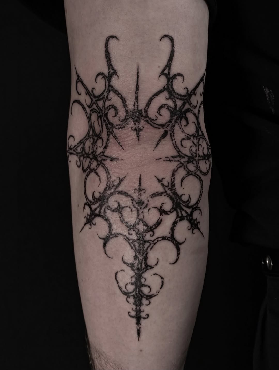 ornament and scrollwork blackwork style tattoo by Elizah
