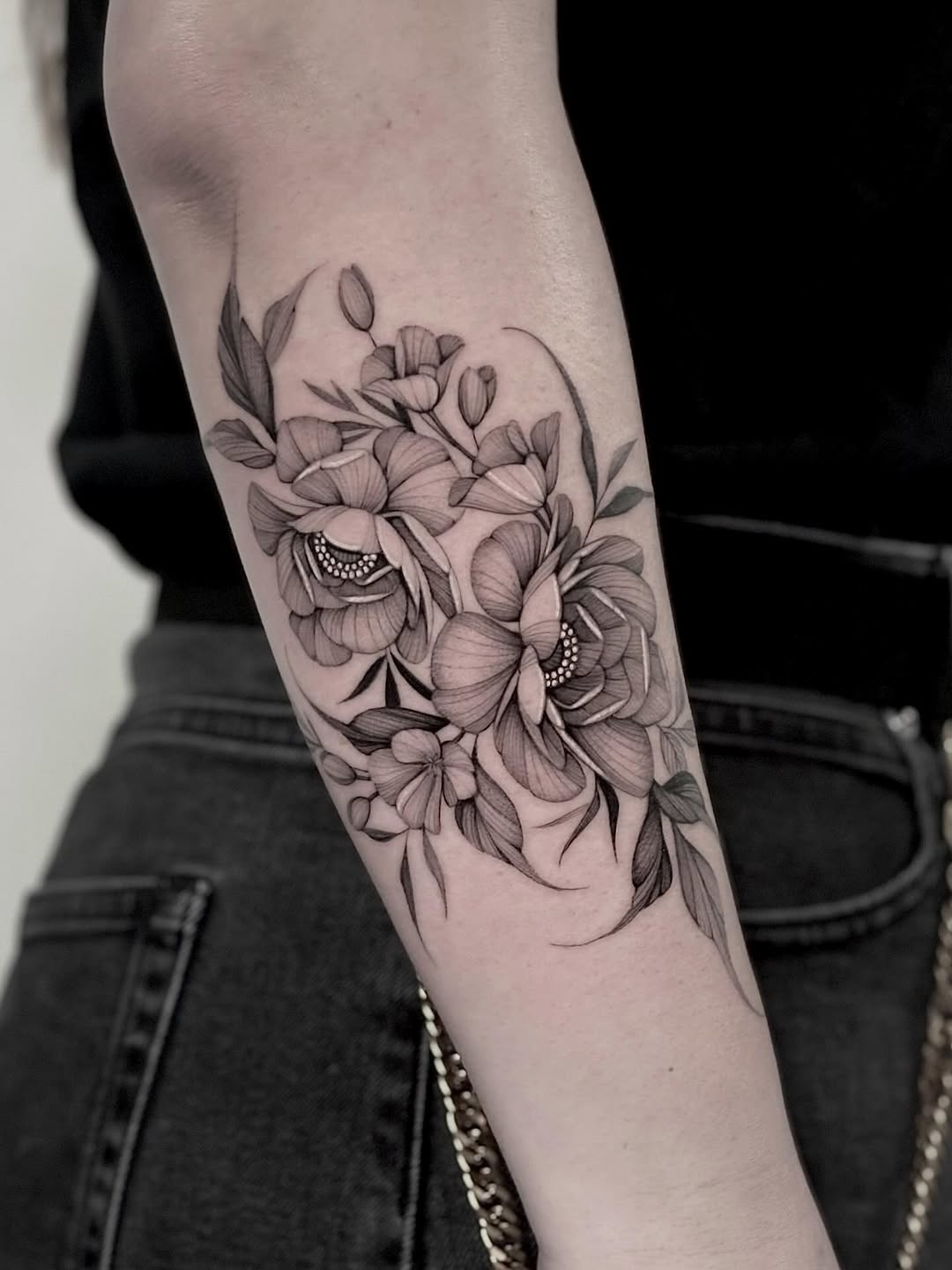 fine line style tattoo by Brittnaami