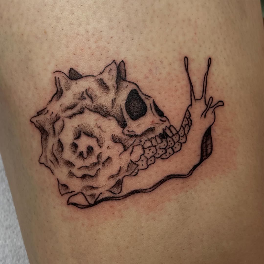 blackwork style tattoo by SOFI