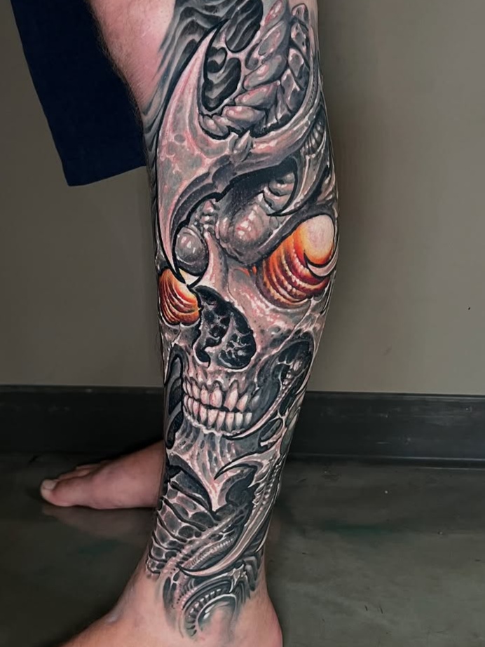 biomechanical style tattoo by Ron Earhart