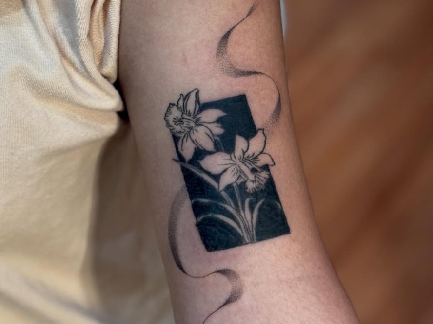 blackwork style tattoo by SEVYNpokes 777