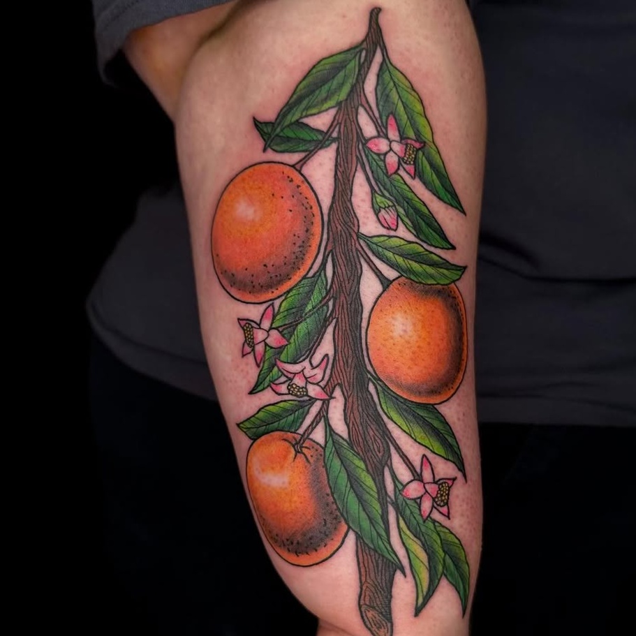 neo-traditional style tattoo by Zoe Weitala