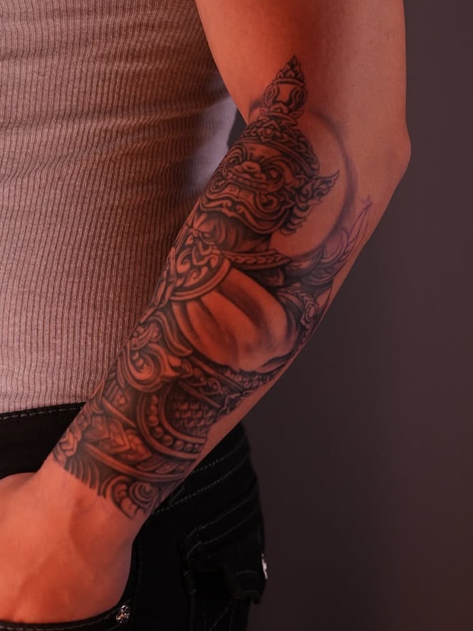 ornament and guardian blackwork style tattoo by Phong Truong